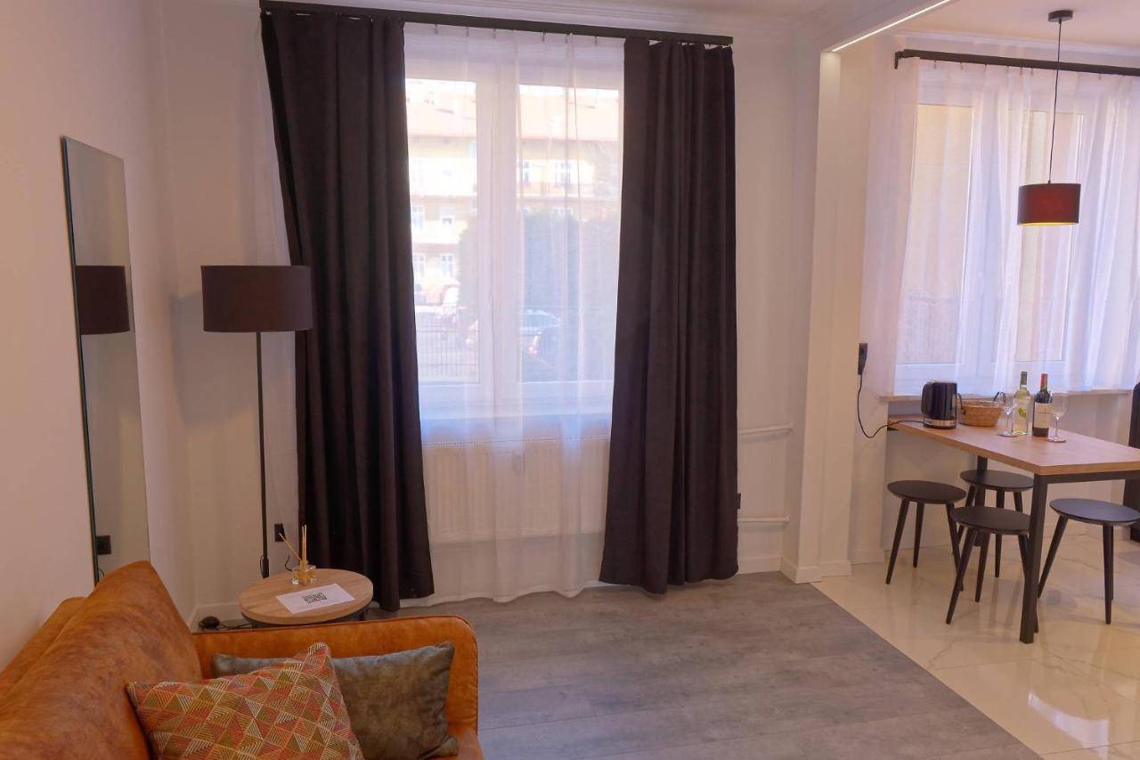 Apartament E-Space Rzeszow Bagian luar foto
