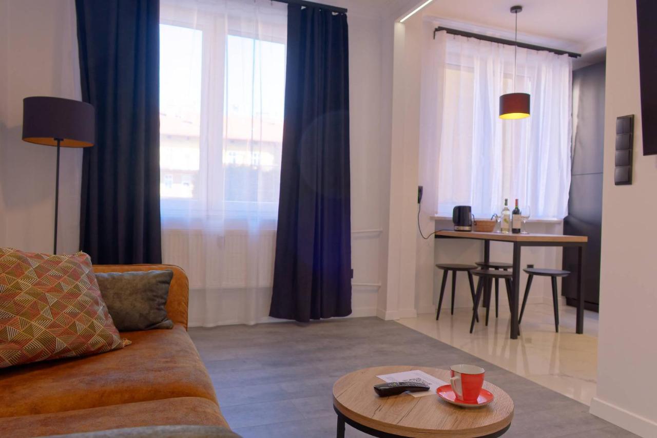 Apartament E-Space Rzeszow Bagian luar foto